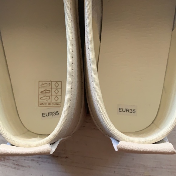 I ordered a size too small :( - Picture 5 of 7